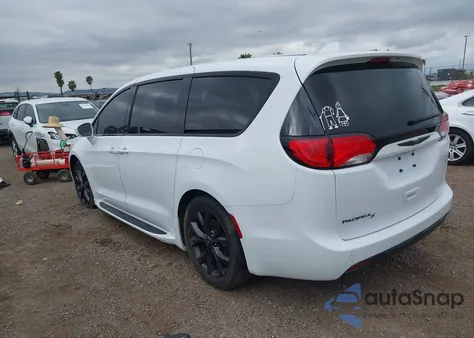 2019 Chrysler Pacifica Touring Plus from USA, damaged, VIN 2C4RC1FG4KR738580